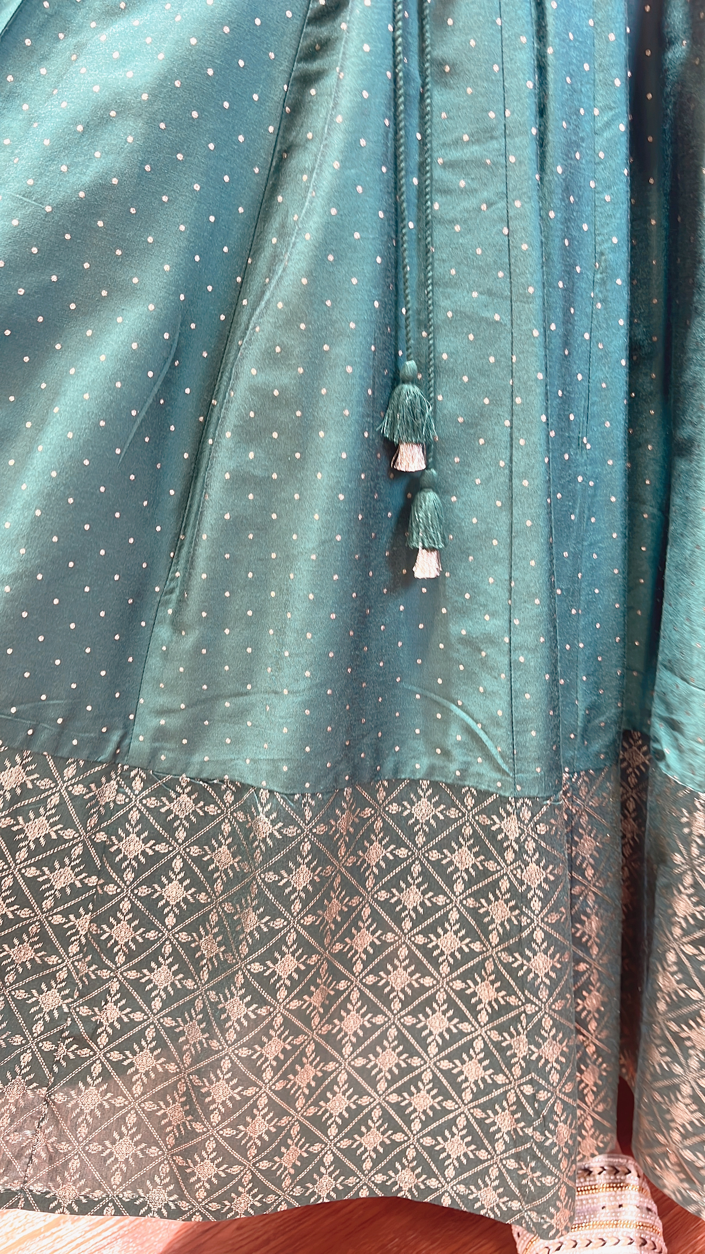 1981 Peacock Green Emb. 4-Rope 16-cloth OP