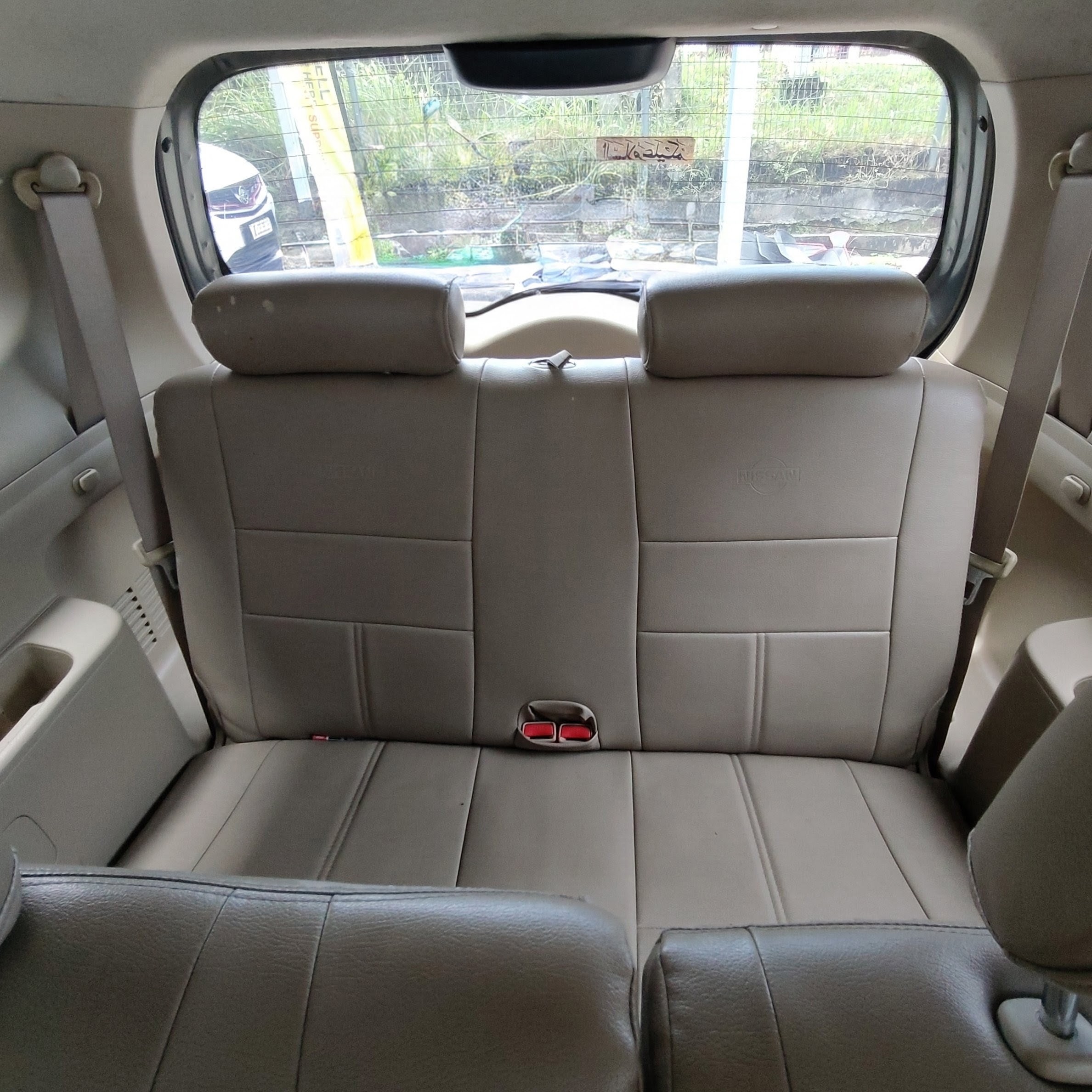 2009 NISSAN GRAND LIVINA 1.8 