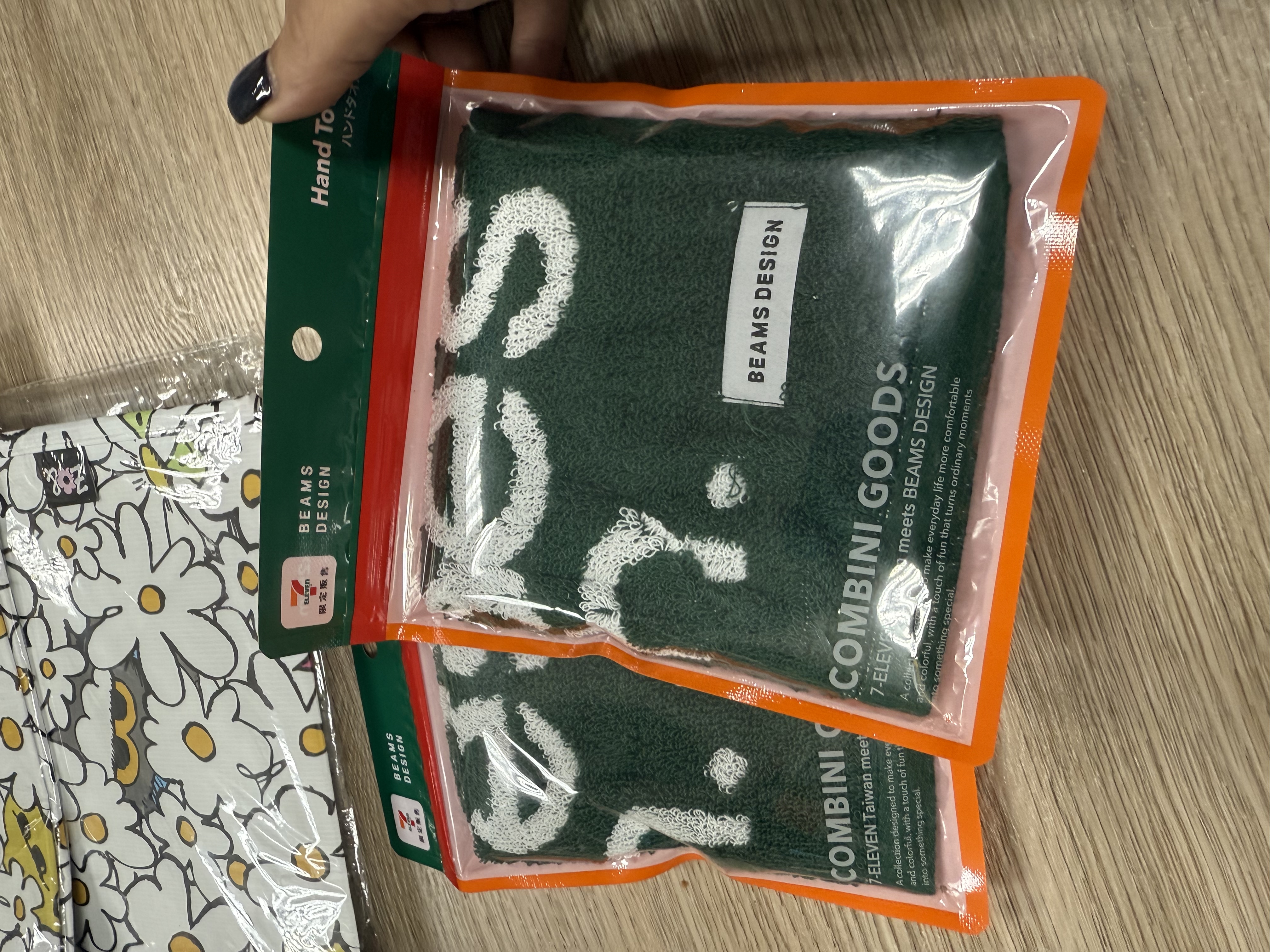 7-ELEVEN x BEAMS DESIGN：毛巾small size