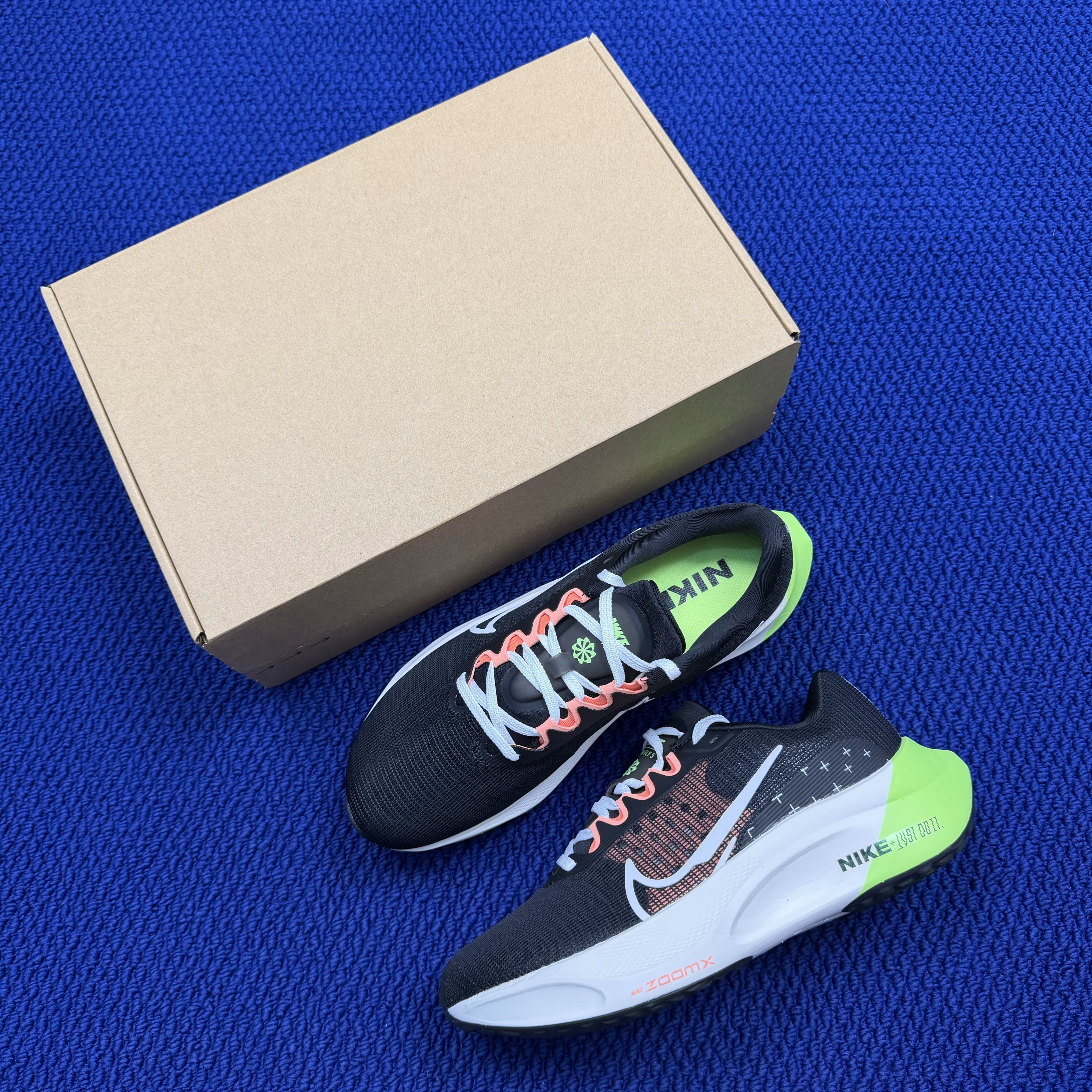 Nike Zoom Fly 5 FB1847-011