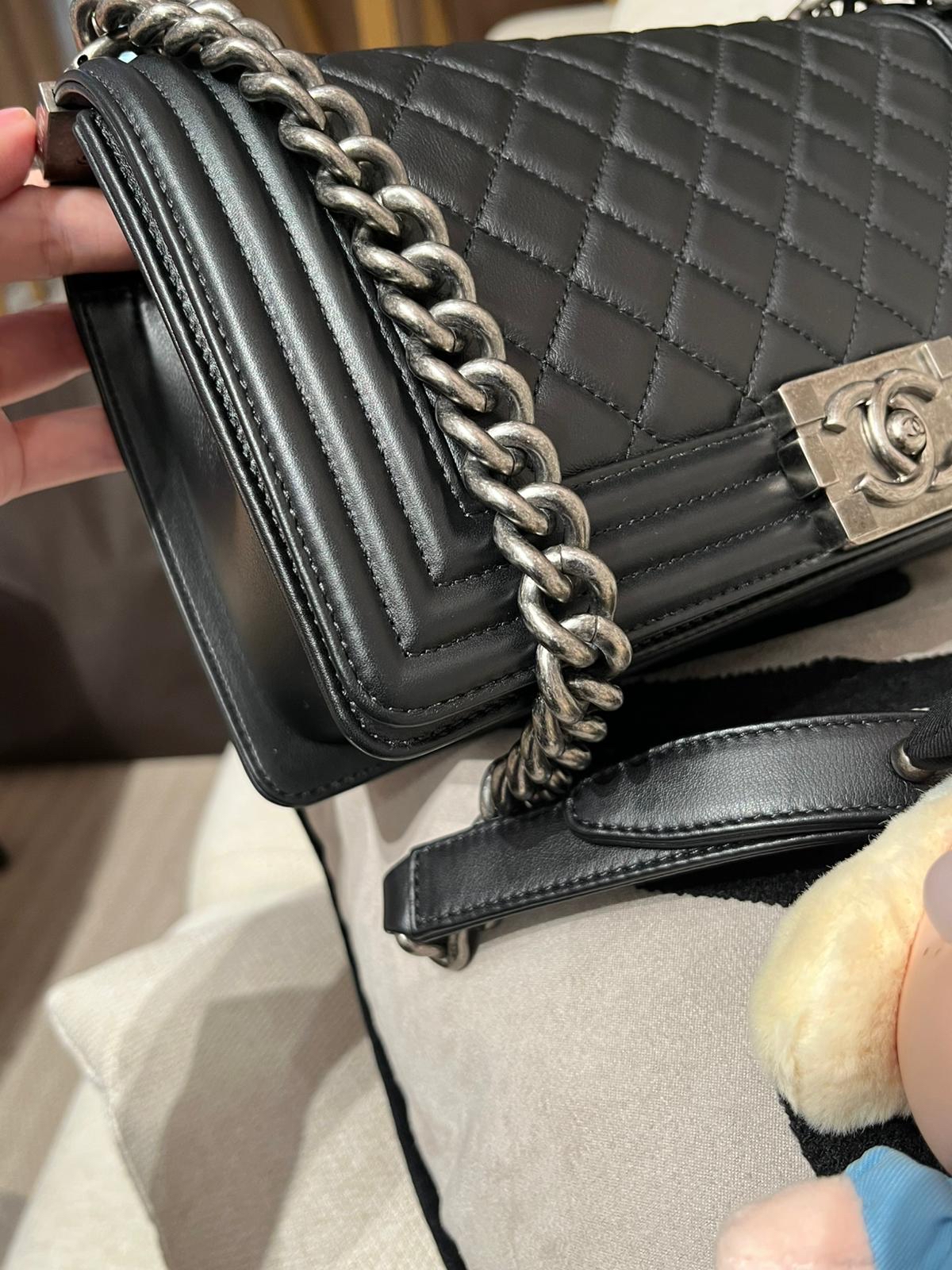Chanel boy 25cm A67086 黑色復古銀扣 100%Authentic,98%new ✅專門店收據✅29card✅dust bag✅box