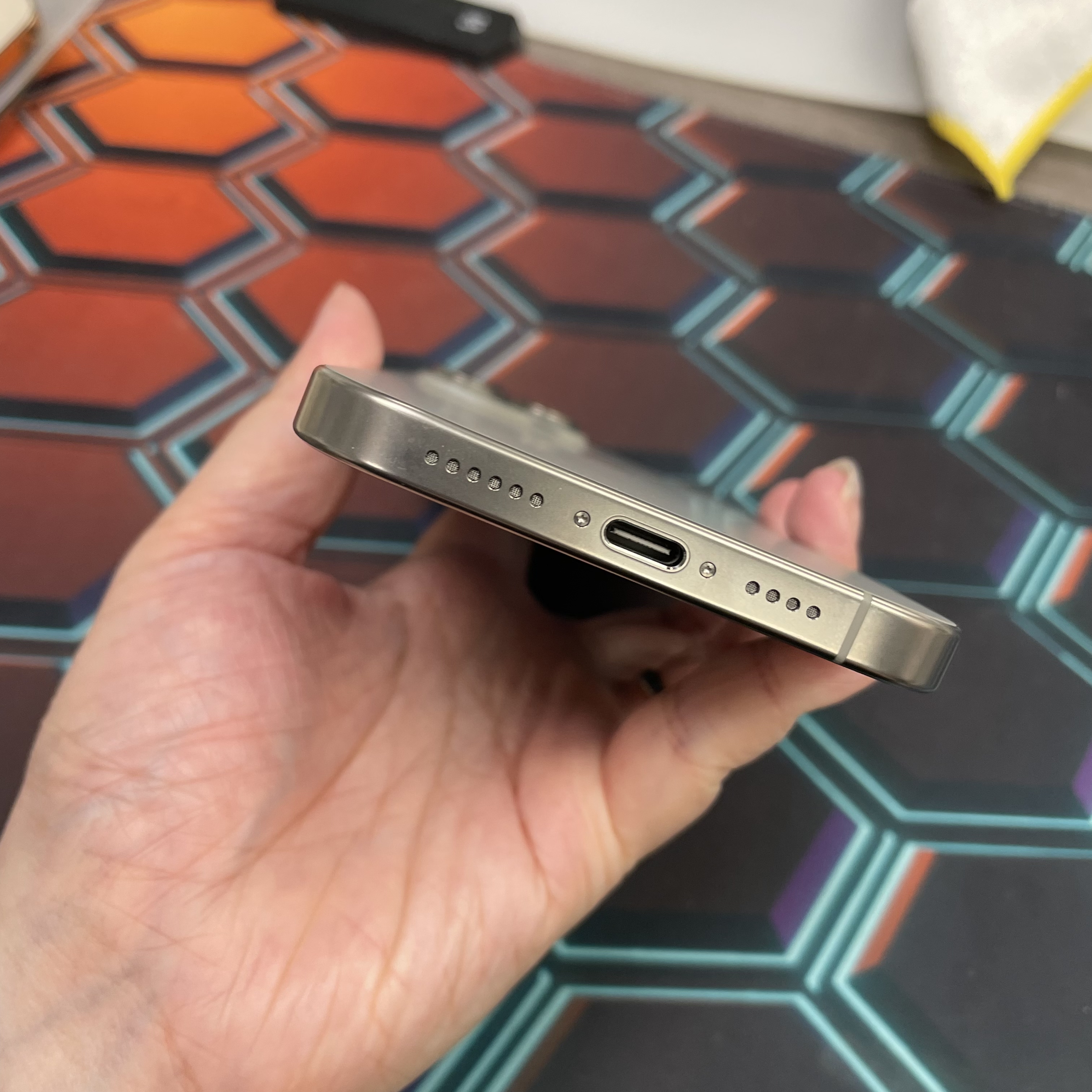 *8268 16 pro max 完美機 256GB 電100 原色 gray