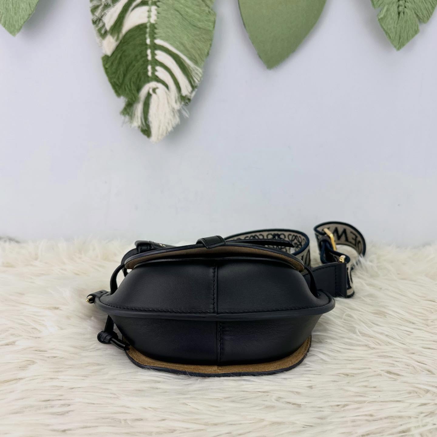 LOEWE🤍PRE OWNED Mini Gate 黑色馬鞍包 斜肩包🖤