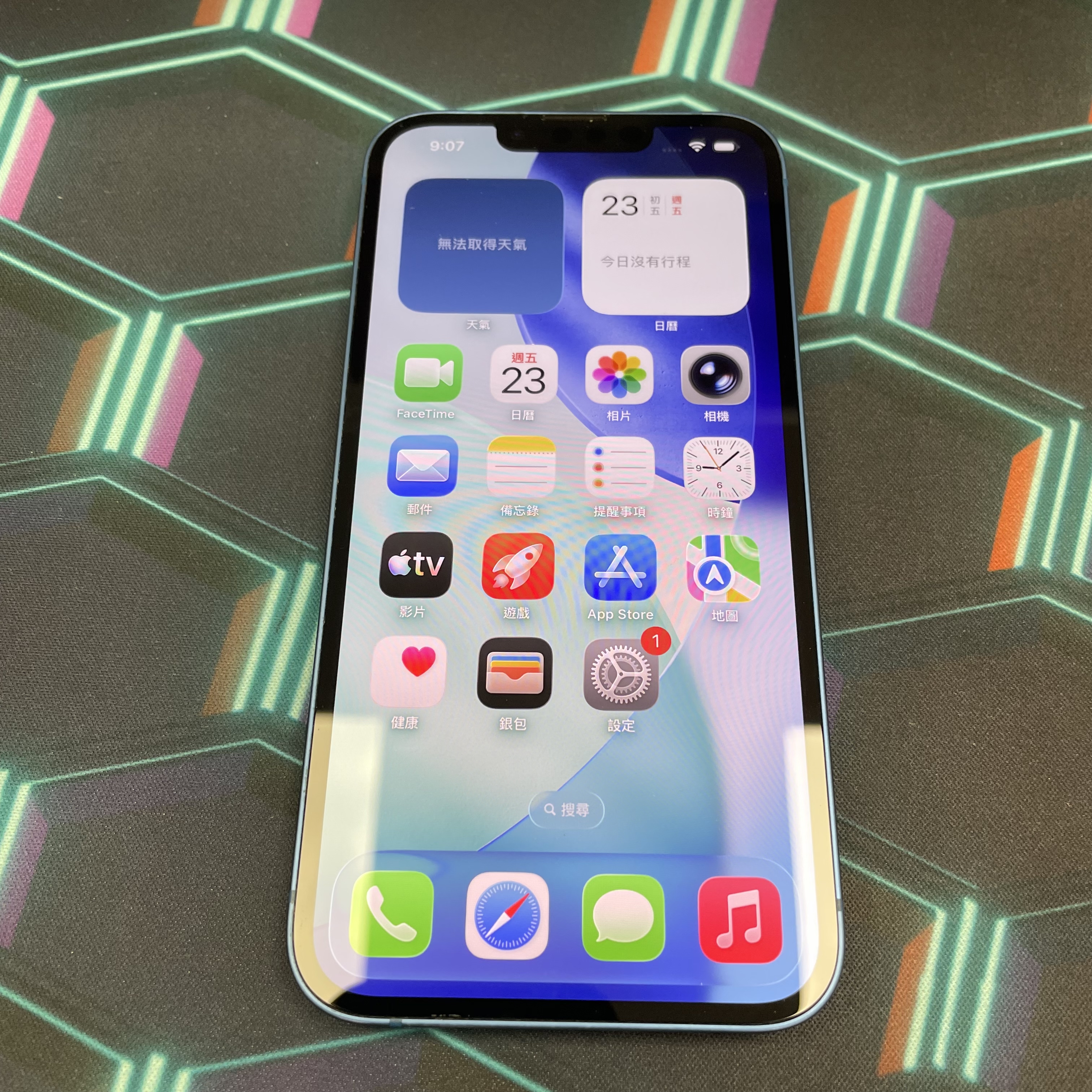 *5780 13 勁靚機 128GB 電83 藍色 blue