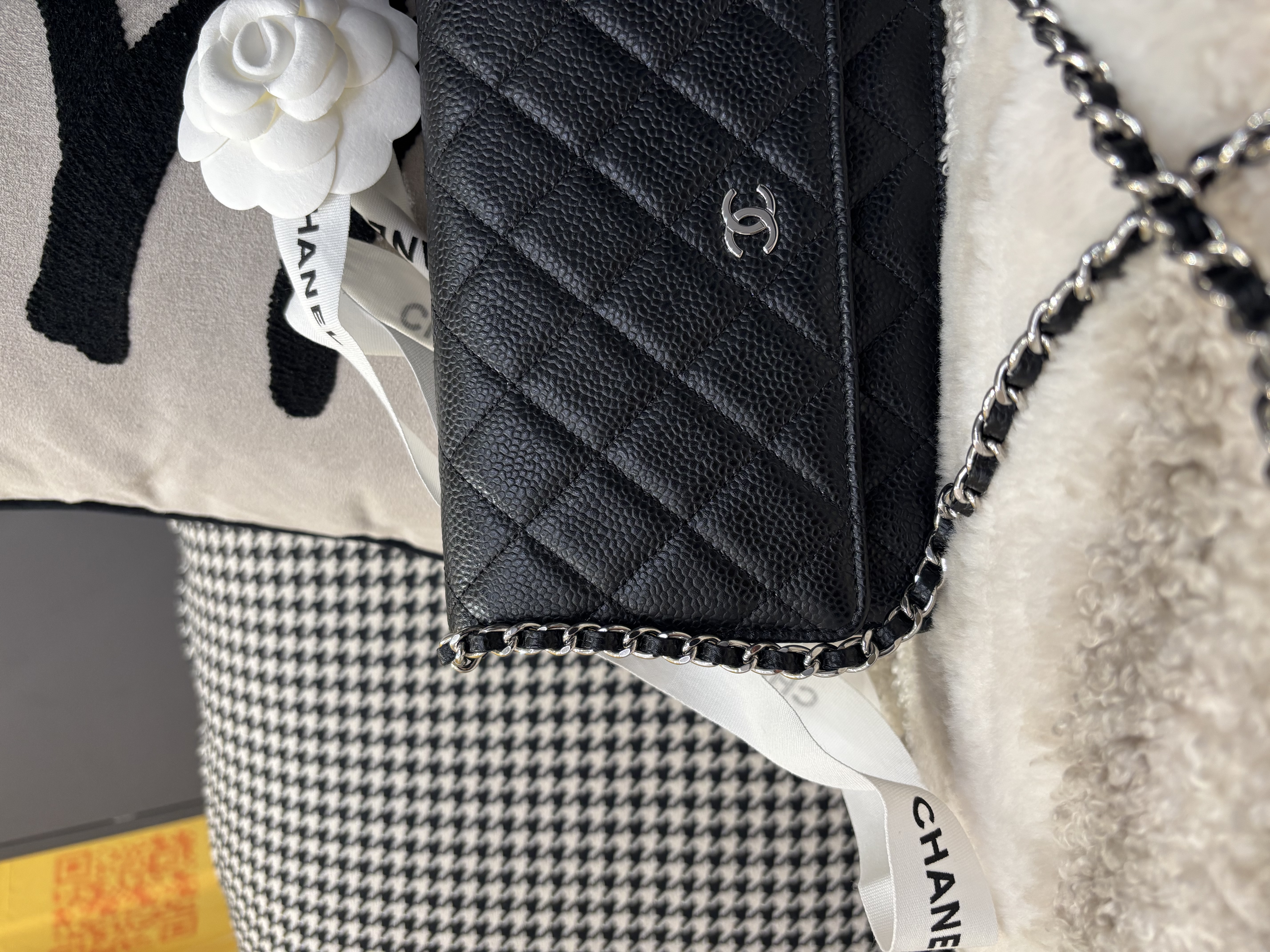 Chanel wallet on chain 黑色荔枝牛皮銀扣 WOC 100%Authentic, 全新 100%NEW  ✅晶片✅dust bag ✅box 
