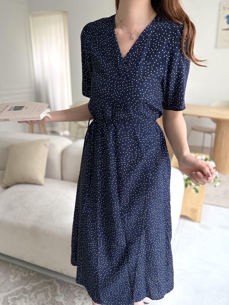 [限量!!] Isa Dotted Wrap Dress