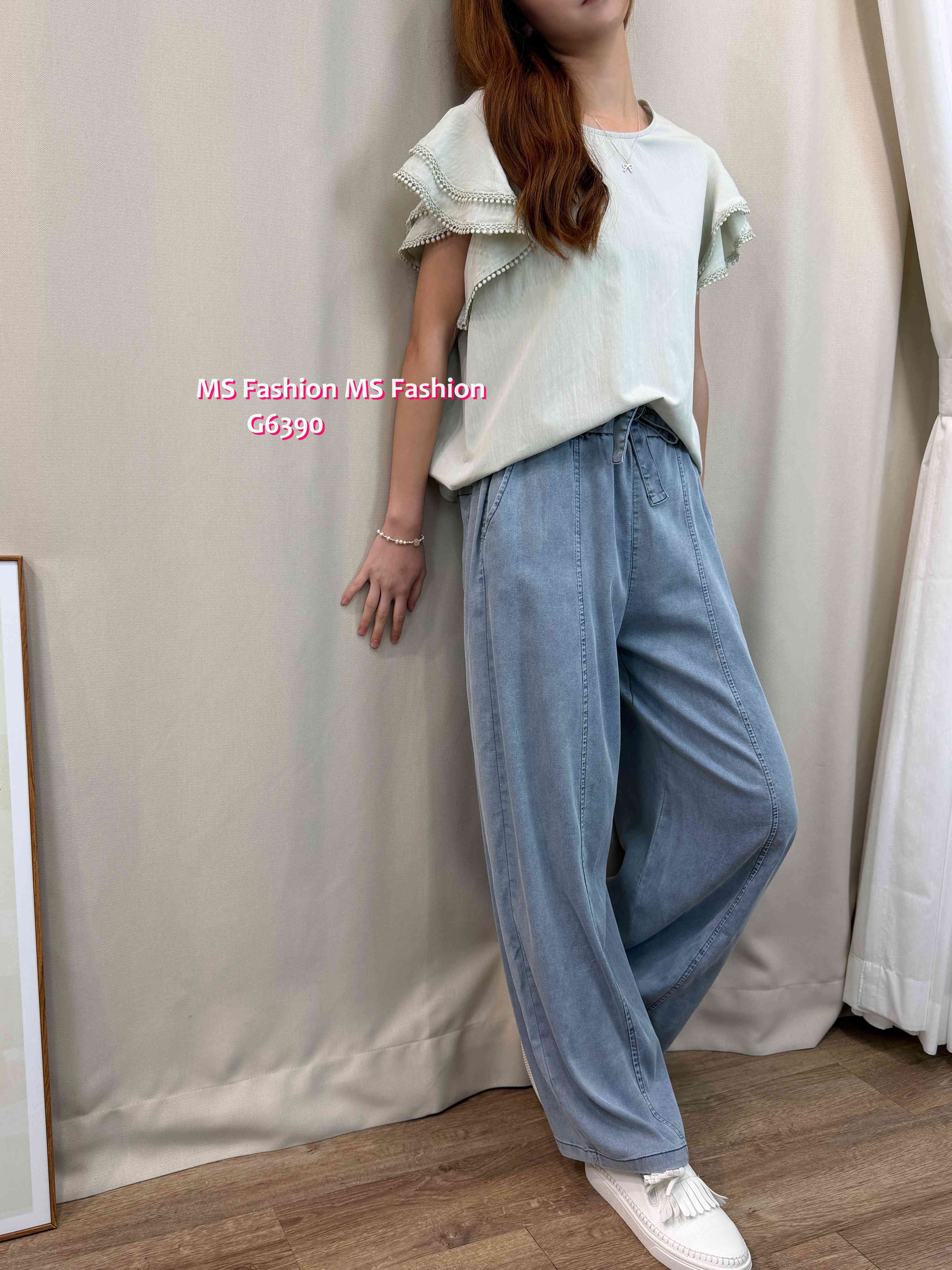 G6390 通花ruffle袖top