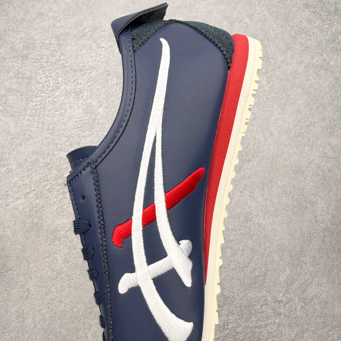 Onitsuka Tiger Mexico 66