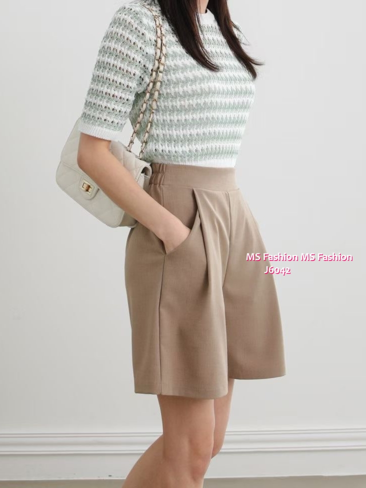 J6042 韓國🇰🇷靚西裝料短褲仔