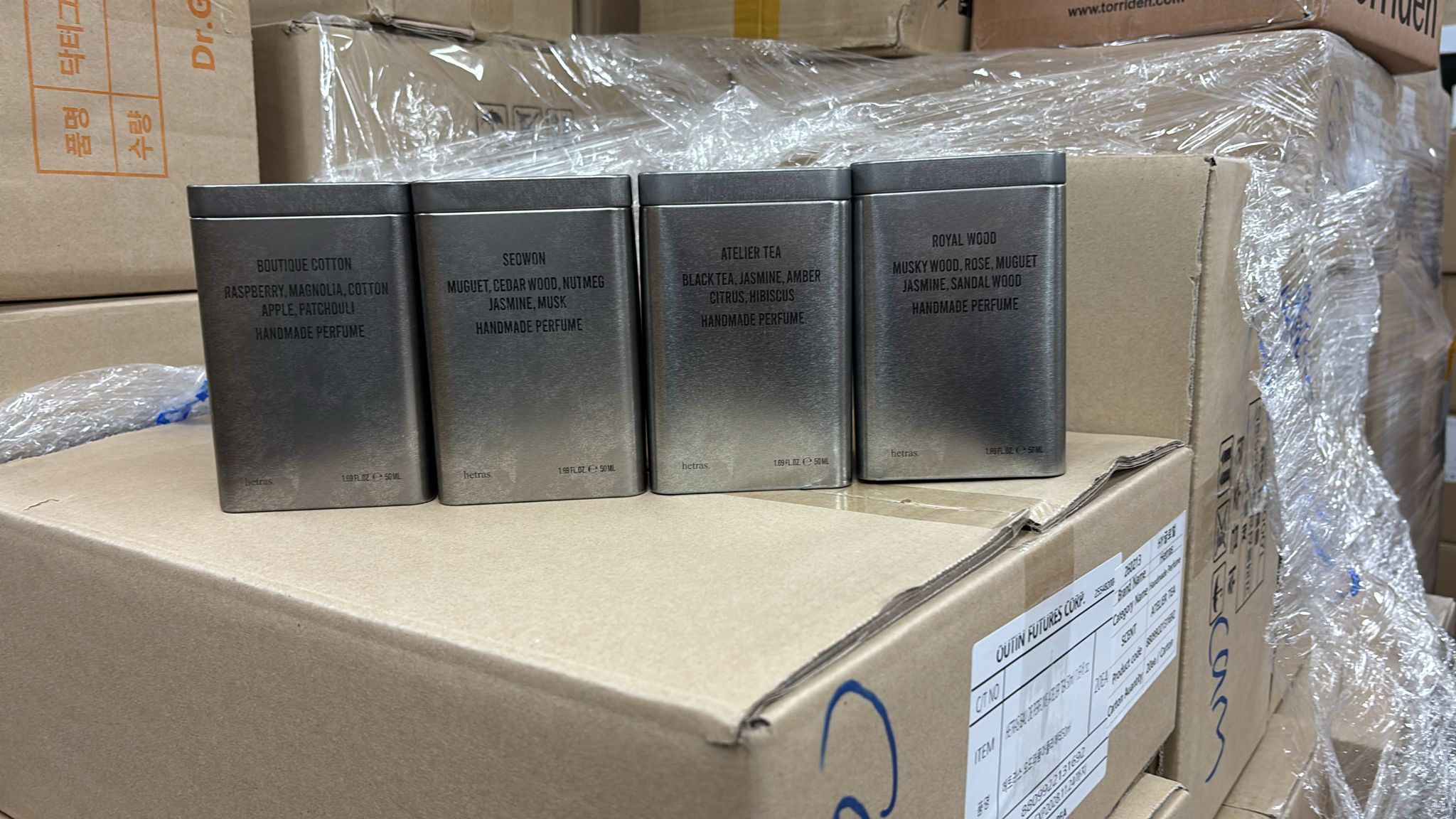 韓國製 最新 Hetras鐵盒手工香水50ml 