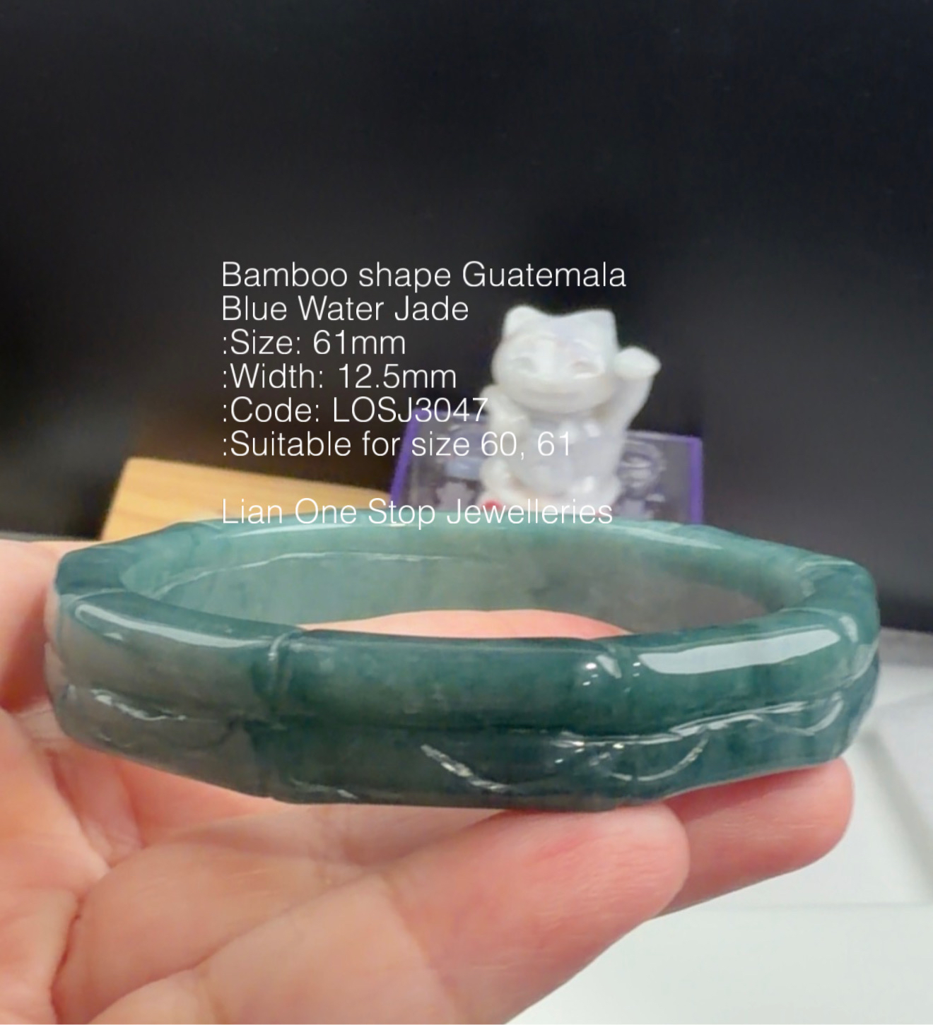 6.1cm Code: LOSJ3047 Bamboo shape Guatemala Blue Water Jade