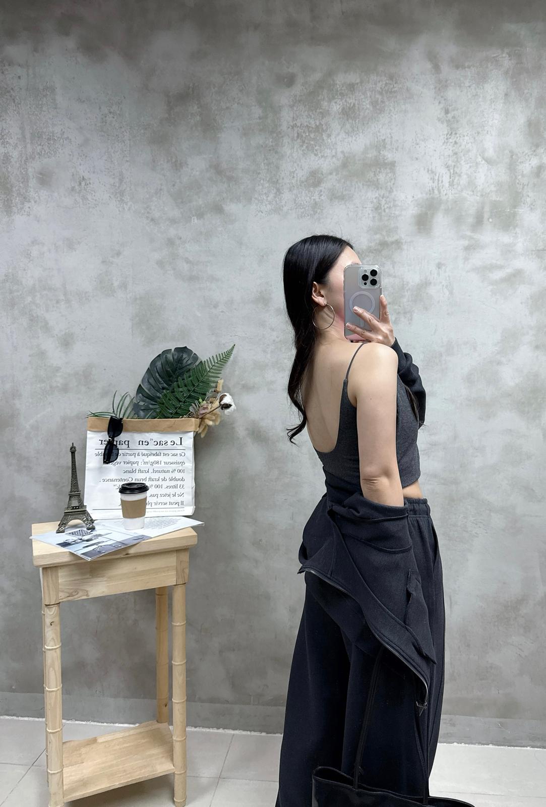 骨感後V 背Bra top