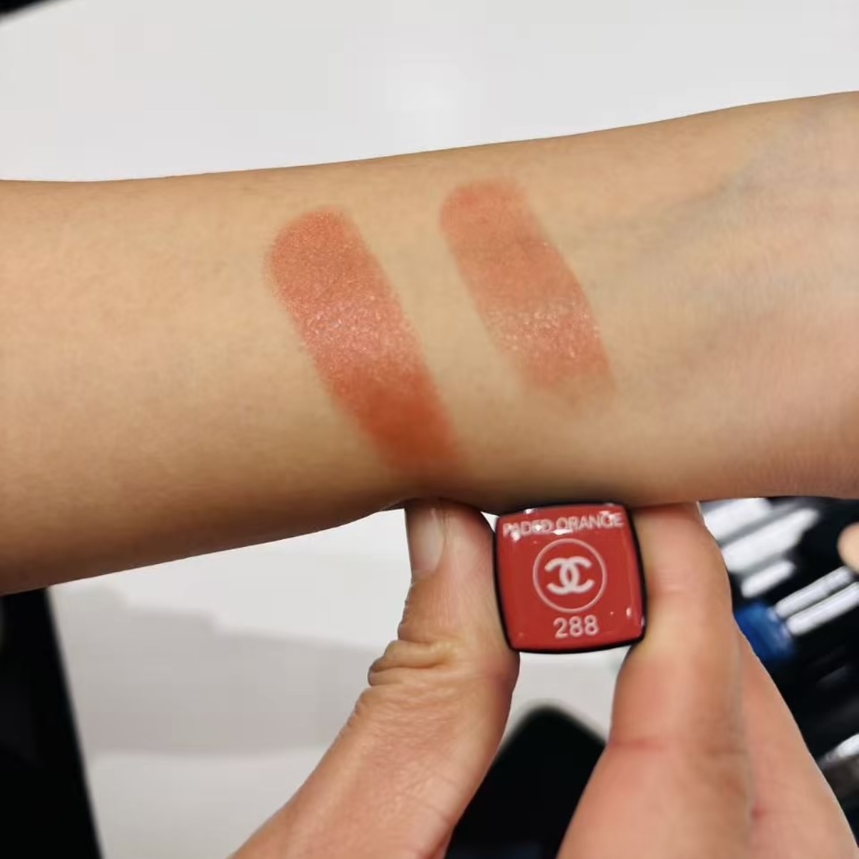 CHANEL ROUGE COCO FLASH 透亮光感唇膏#288 FADED ORANGE 3g  2026春季丹寧限定新色 （奶橘色）