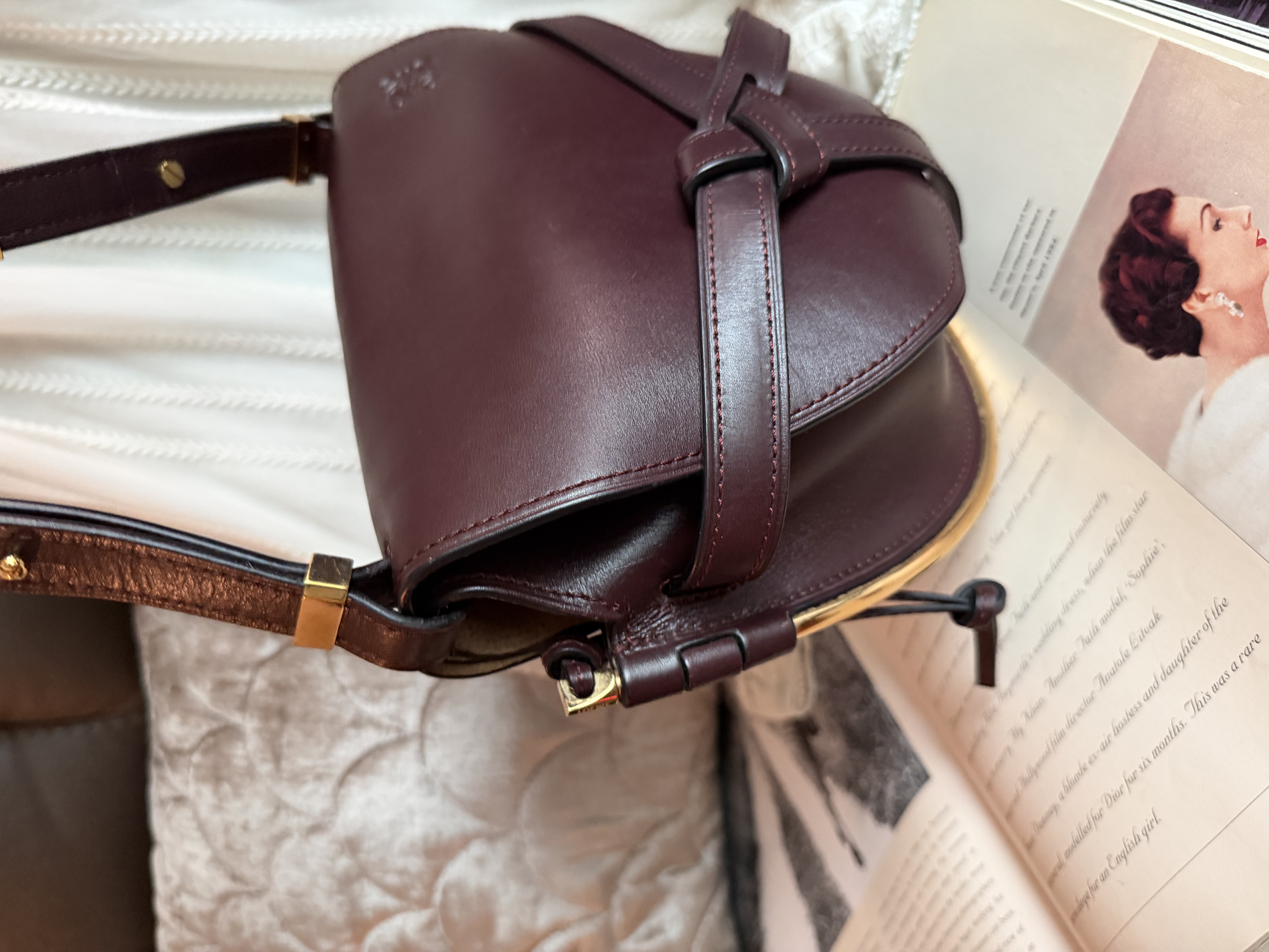 Loewe gate bag 