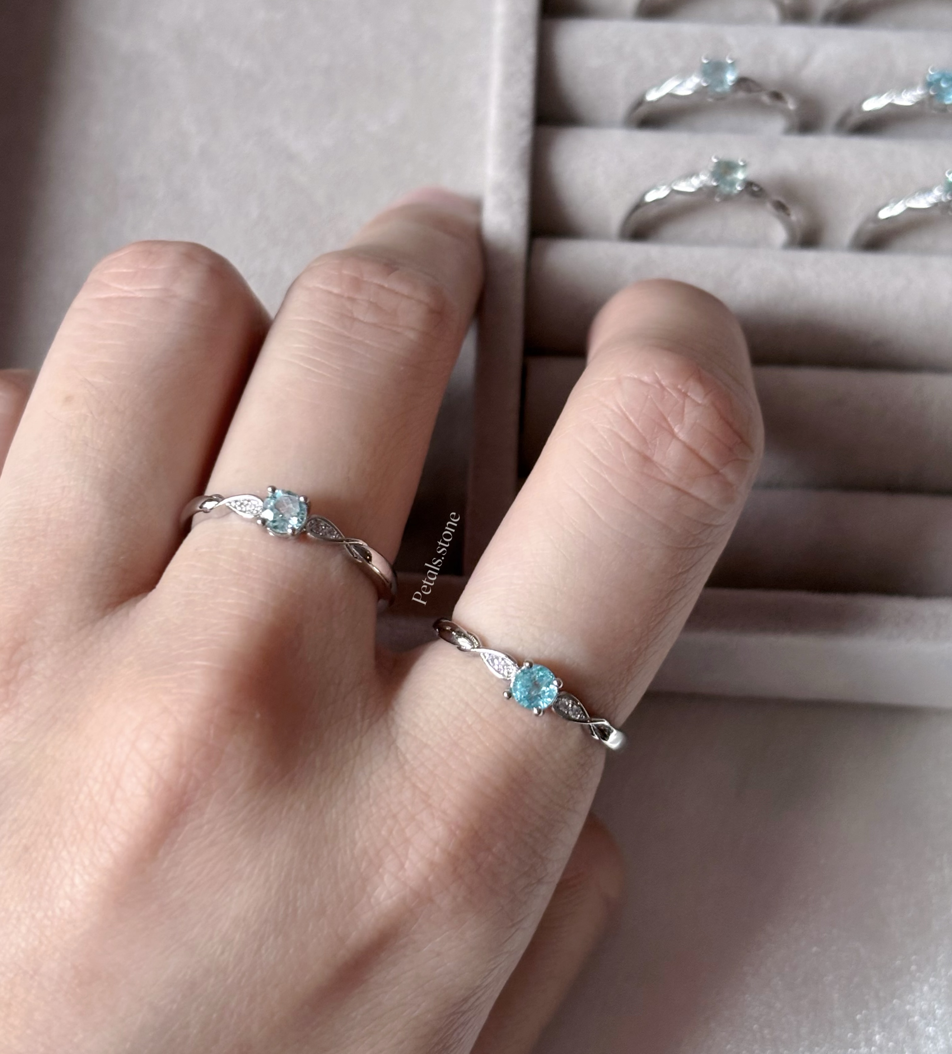 藍磷灰戒指 (Blue Apatite Ring)💍  